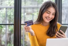 Cashback, Miles, Or Points? Choosing A Suitable Credit Card For You