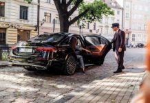 Exploring Sacramento Nightlife: A Guide to Limo Service for Parties Limo Service