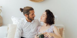 Perfect Presents: Troubleshooting the Art of Festive Gifting Gifting