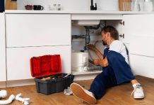 How to Deal With the Most Common Plumbing Issues image